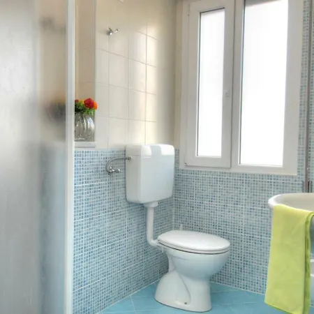 בית נופש Condominio Res. Palace