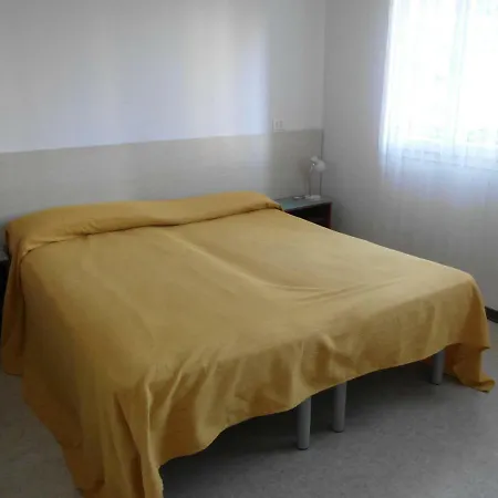 בית נופש Condominio Res. Palace *