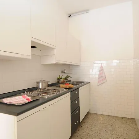 בית נופש Condominio Res. Palace *