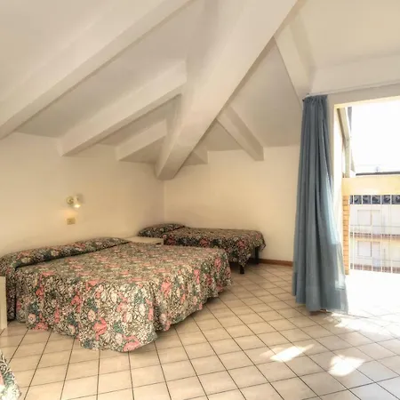 Condominio Res. Palace Holiday home *